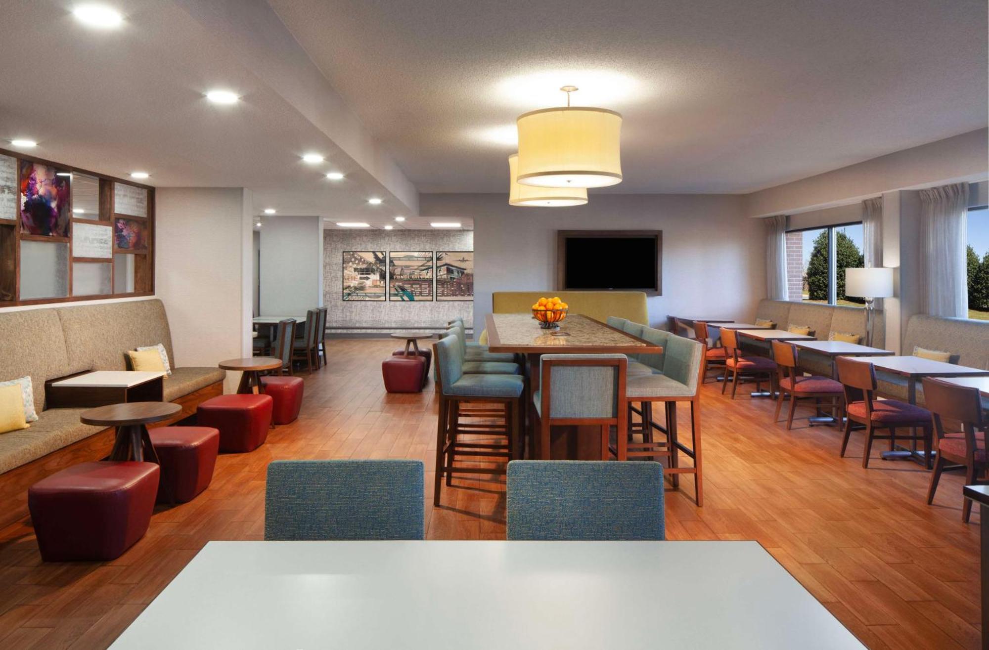 Hampton Inn Hotel Atlanta-Southlake Мороу Екстериор снимка