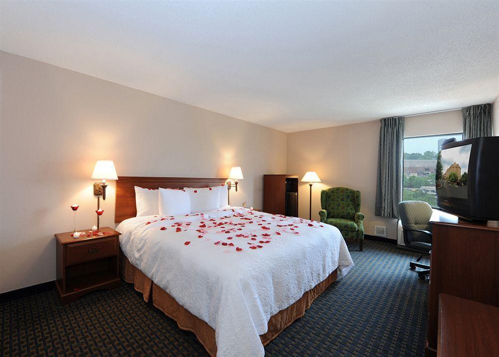 Hampton Inn Hotel Atlanta-Southlake Мороу Екстериор снимка